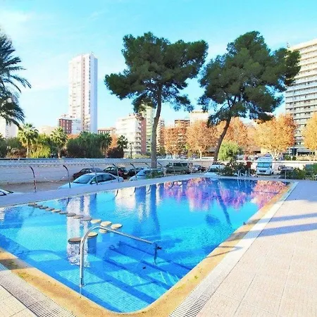 Apartament Damas 10 *